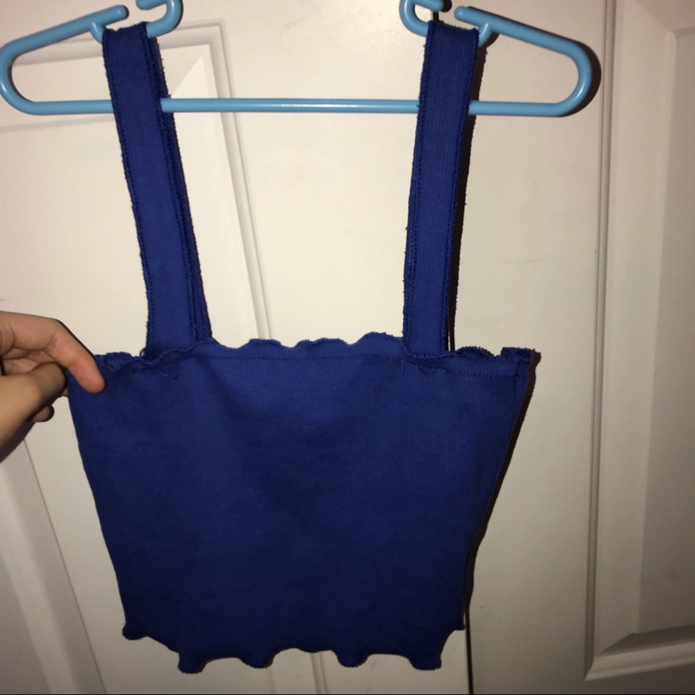 blue crop top